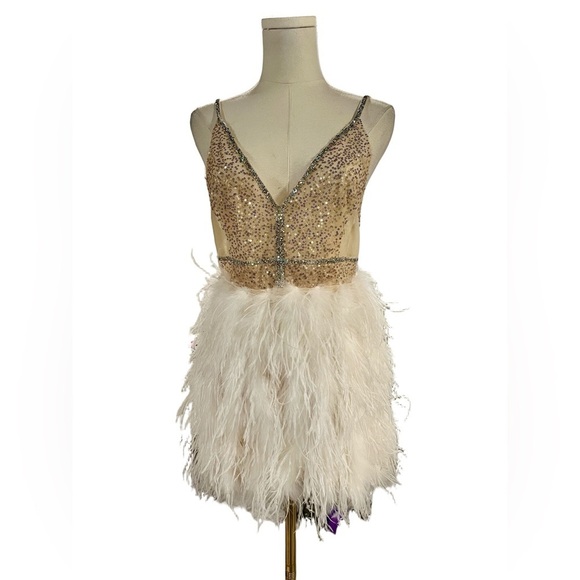 NWOT Galia LahavInspired Mini Dress Ostrich Feather & Sequin Detail  Customade